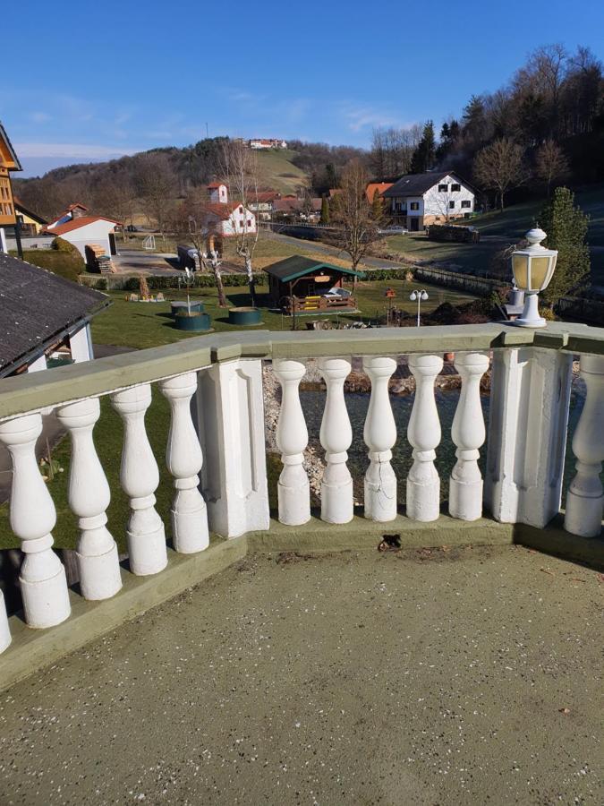 Gasthof Zum Wallner Kalch Ngoại thất bức ảnh